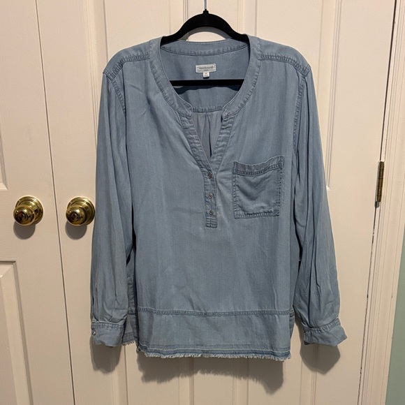 Westbound Tops - Westbound Light Blue Tunic Top